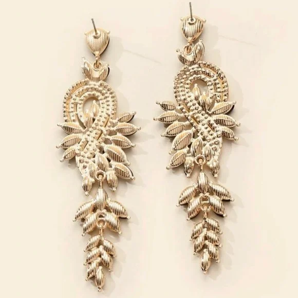 Rhinestone Leaf Drop Earrings - Picture 2 of 5